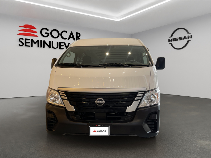 Nissan Comerciales Urvan Panel 4 pts. Amplia, TM5, a/ac. 2024